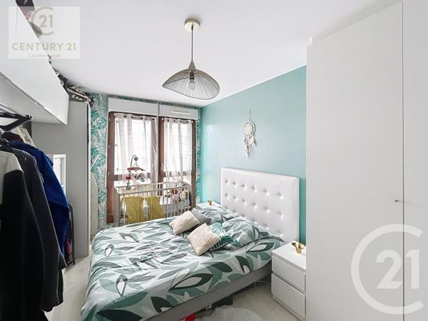 Appartement F4 à vendre  4 pièces - 69,83 m2 MANTES LA VILLE - 78