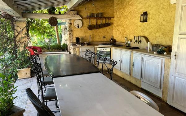 Maison à vendre    4 pièces •  Gattières