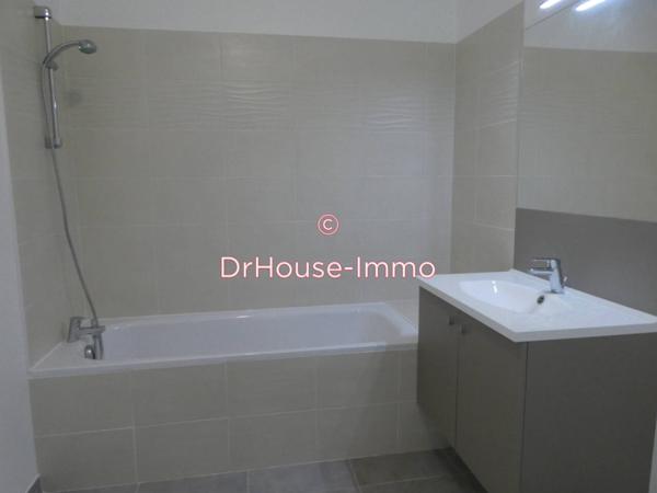 Appartement à louer 3 pièces de 62 m²