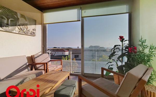 Appartement à vendre    2 pièces • 71 m2 Bandol