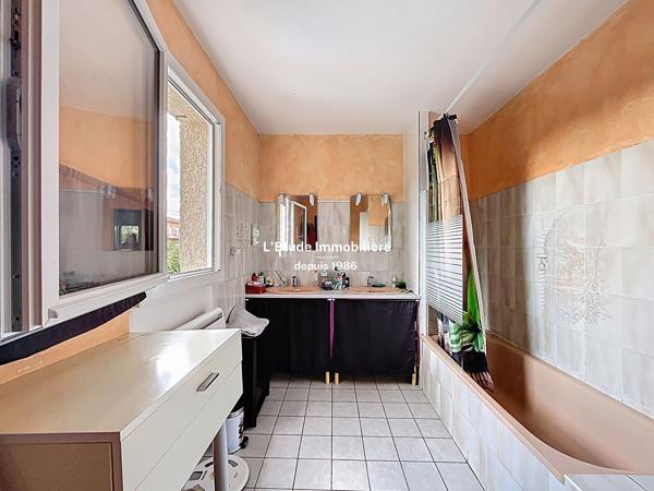 Maison Rillieux La Pape 126 m2, Rillieux la pape 69140