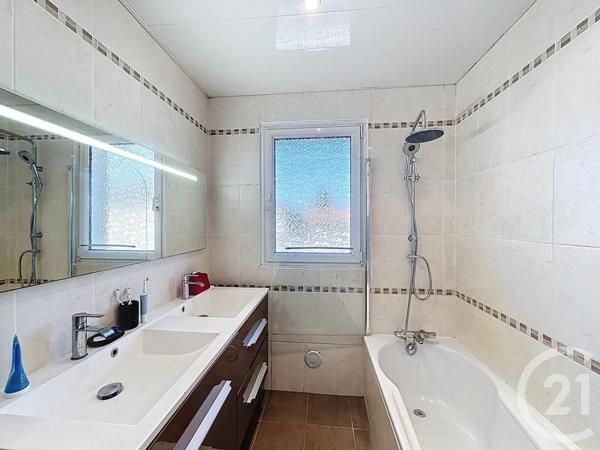 Maison à vendre  5 pièces - 116 m2 FESCHES LE CHATEL - 25