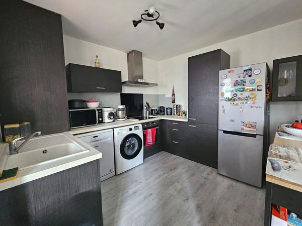 Appartement à vendre 3 pièce(s) -Cave, parking, habitable de suite