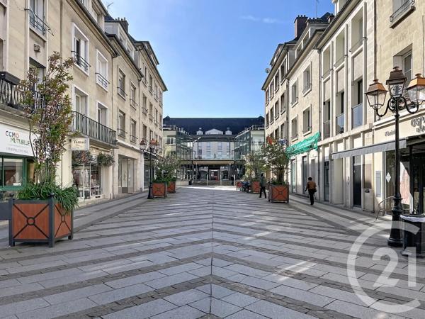 Appartement F2 à vendre  2 pièces - 49 m 2   COMPIEGNE  - 60