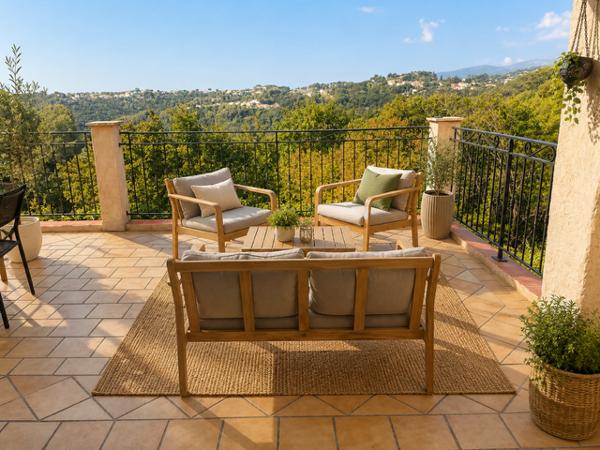 Villa- 6 pièces - La Gaude – Vue dégagée, Piscine & Au calme