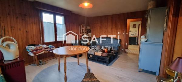 Maison 104 m², 5 pièces, 3 chambres, sur 609 m² de terrain, proche du bourg de Plougasnou