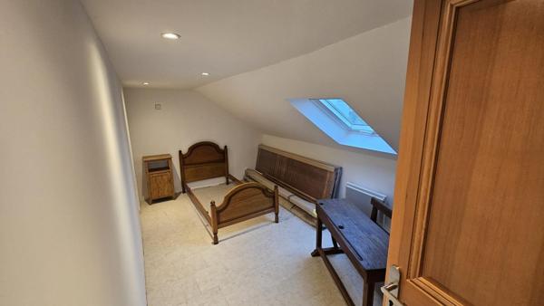 Maison 104 m², 6 pièces, 3 chambres, sur 609 m² de terrain, proche du bourg de Plougasnou