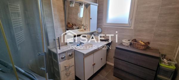 Maison 104 m², 5 pièces, 3 chambres, sur 609 m² de terrain, proche du bourg de Plougasnou