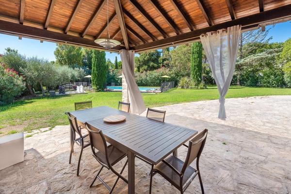 Vente Maison de luxe Saint-Jean-de-Védas 10 Pièces 327 m²