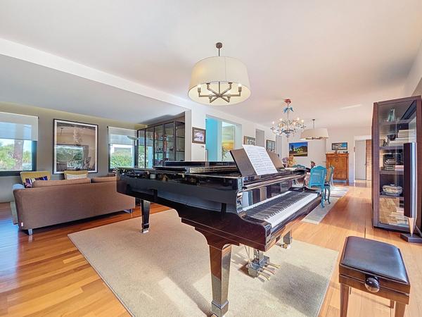 Vente Maison de luxe Anglet 6 Pièces 265 m²