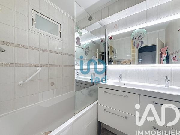 Appartement à vendre 4 pièces 75 m² Ollioules