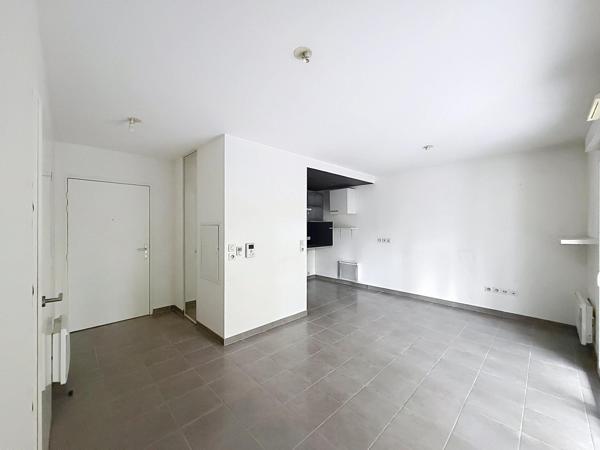 EYSINES – Appartement T2 de 46 m² avec parking en sous-sol