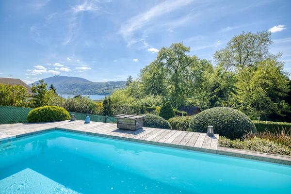 Vente Maison de luxe Annecy-le-Vieux 8 Pièces 230 m²