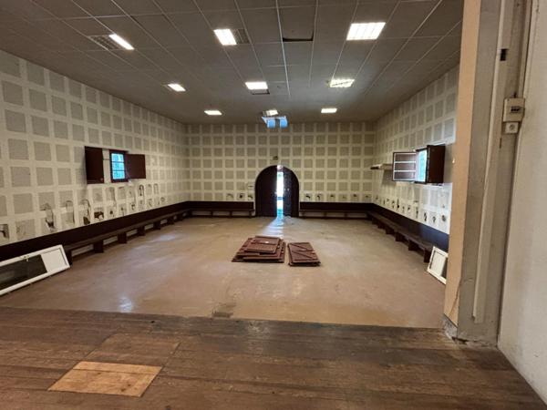 Immeuble à mutiples destinations