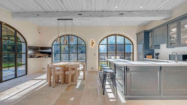 Vente Villa de luxe Saint-Tropez 15 Pièces 575 m²