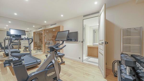 Vente Villa de luxe Saint-Tropez 15 Pièces 575 m²