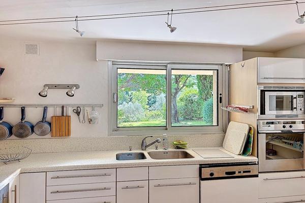 Vente Maison de luxe Uzès 8 Pièces 200 m²