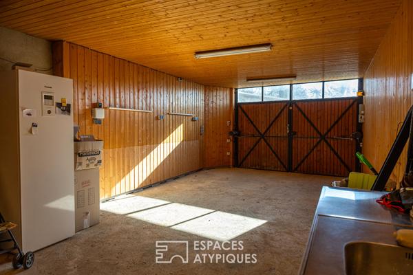 Maison en pierre avec piscine et vue panoramique