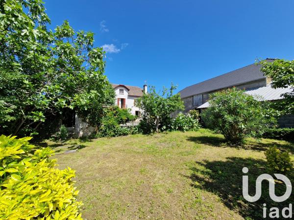 Maison à vendre 8 pièces 240 m² Lestelle-Bétharram