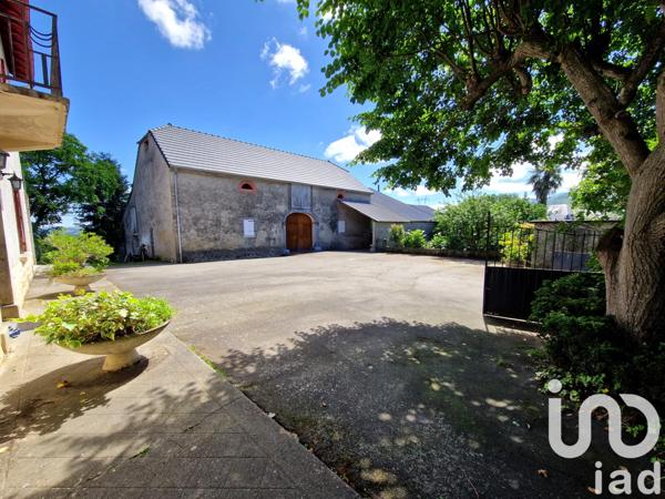 Maison à vendre 8 pièces 240 m² Lestelle-Bétharram