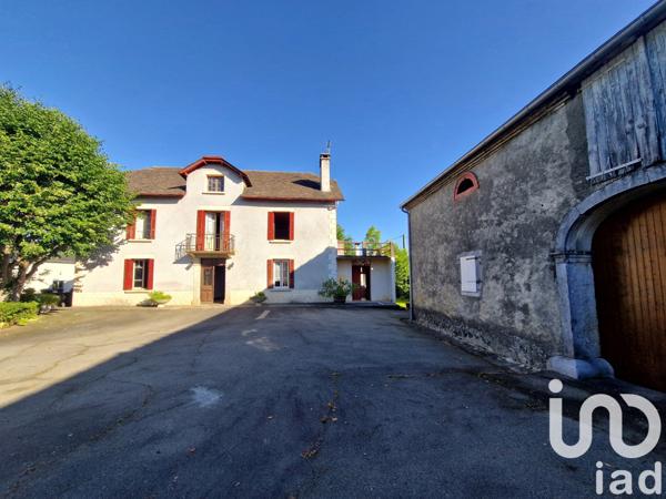 Maison à vendre 8 pièces 240 m² Lestelle-Bétharram