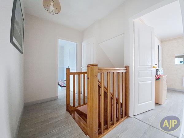 Vente maison La Roche Sur Yon : 344 850 € - AJP Immobilier La Roche-sur-Yon