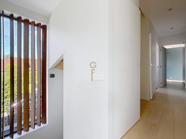 Splendide maison d'architecte contemporaine  individuelle construite en 2020 de 240 m2 hab. dans une rue très prisée de Marcq en Baroeul