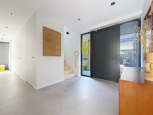 Splendide maison d'architecte contemporaine  individuelle construite en 2020 de 240 m2 hab. dans une rue très prisée de Marcq en Baroeul