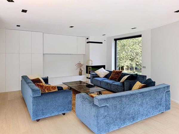 Splendide maison d'architecte contemporaine  individuelle construite en 2020 de 240 m2 hab. dans une rue très prisée de Marcq en Baroeul