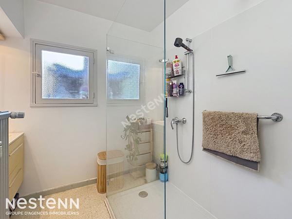 Appartement T2 loué avec balcons - résidence calme Brignoles