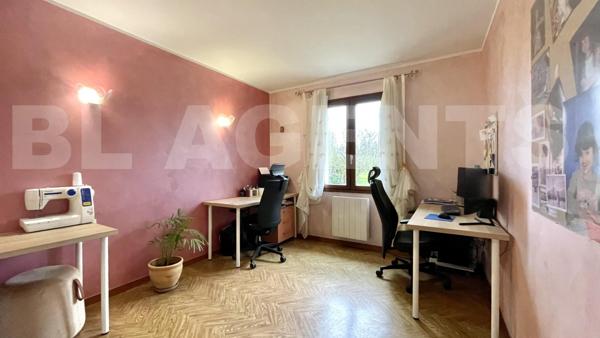 PLAIN PIED SUR CHAILLY EN BRIE