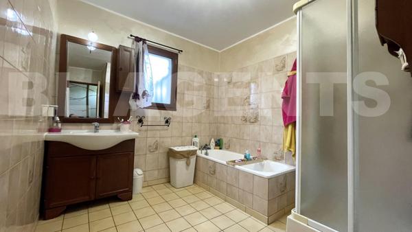 PLAIN PIED SUR CHAILLY EN BRIE