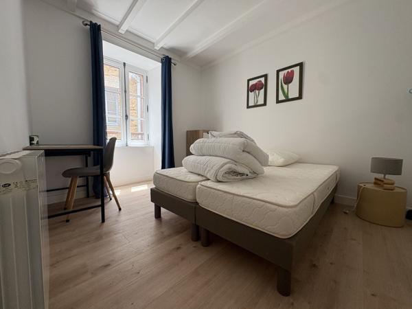 Appartement à louer 800 € CC CONCARNEAU 4 p 65 m² DPE C