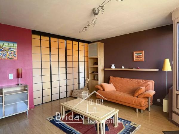 Appartement T2 meublé , centre de Tassin