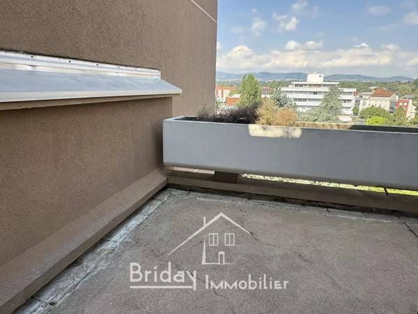 Appartement T2 meublé , centre de Tassin