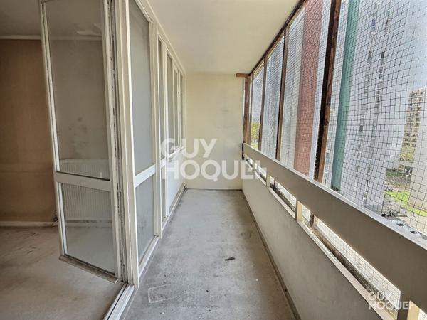 APPARTEMENT 3 PIECES - BALCON, CAVE ET PARKING - AUBERVILLIERS PORTE DE LA VILLETTE