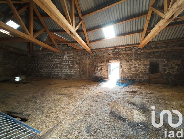 Grange 2 pièces de 130 m² à Les Laubies (48700)