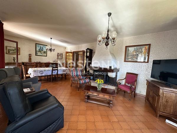 Maison à vendre à La Crau - 4 pièces avec jardin