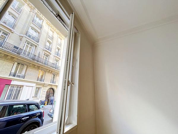 Ternes-Niel- 2p de standing - PARIS