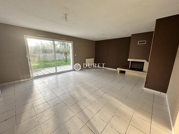 Maison individuelle à vendre, 6 pièces - Montaigu-Vendée 85600