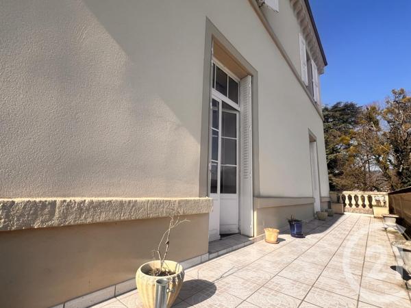 Appartement T6 à vendre  8 pièces - 202,02 m2 VOIRON - 38