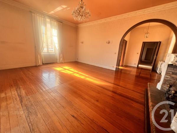 Appartement T6 à vendre  8 pièces - 202,02 m2 VOIRON - 38