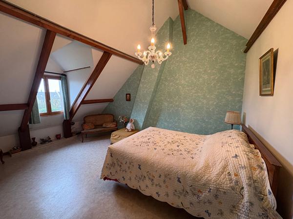 Achat maison près de JUZIERS - 5 pièce(s) - 130 m² - 330 000 €