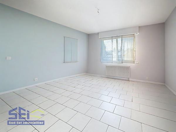 Maison 6 pièces - 140 m² Exclusivité efficity