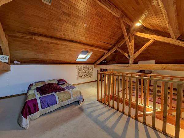 La Sauvetat-sur-Lède (47150) Nord Villeneneuve sur lot - charme de la pierre avec jardin sans vis-à-vis et vue dégagée