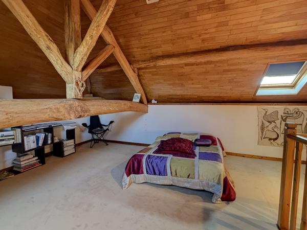 La Sauvetat-sur-Lède (47150) Nord Villeneneuve sur lot - charme de la pierre avec jardin sans vis-à-vis et vue dégagée