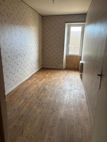 Maison au cœur de village