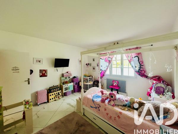 Maison à vendre 8 pièces 237 m² La Chapelle-Fleurigné