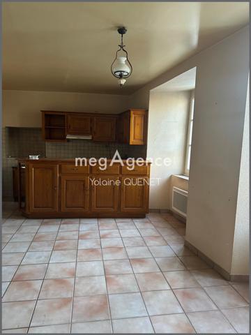 Immeuble à MUR-DE-BARREZ, 12600 - 160m²