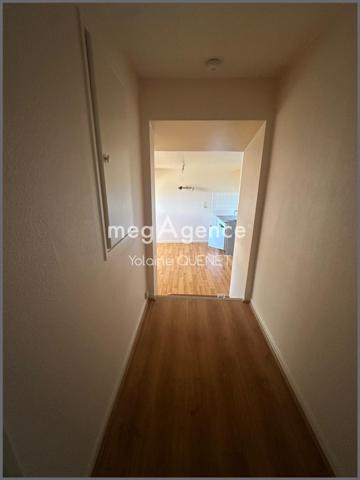 Immeuble à MUR-DE-BARREZ, 12600 - 160m²